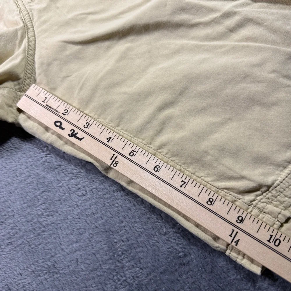 Tommy Bahama Denim Mens Khaki Tan Cotton Cargo Shorts Size 36 Relaxed Casual